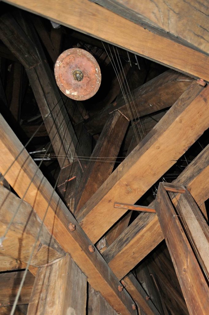 Horloge de Notre-Dame, cables du carillon © Photo Bruno Cabanis - Association Horloge Notre-Dame